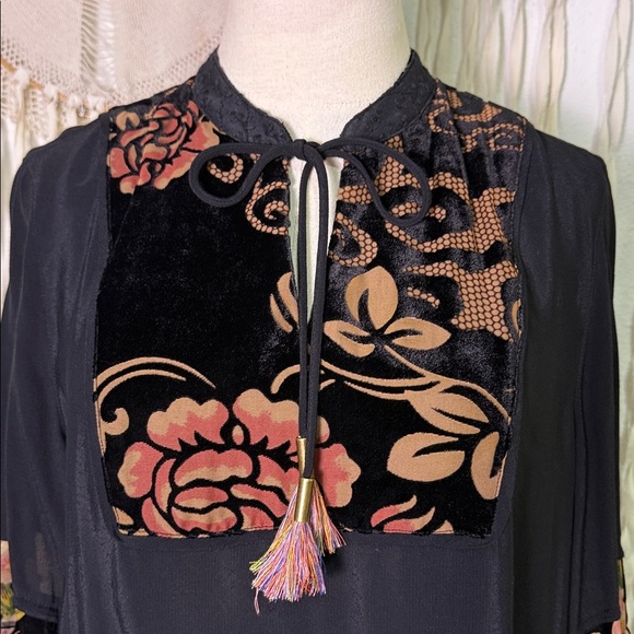 John Mark Burnout Floral Velvet Split Neck Long Sleeve Boho Embroidered Blouse M - Picture 10 of 10